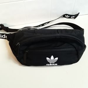 Adidas fanny pack waist